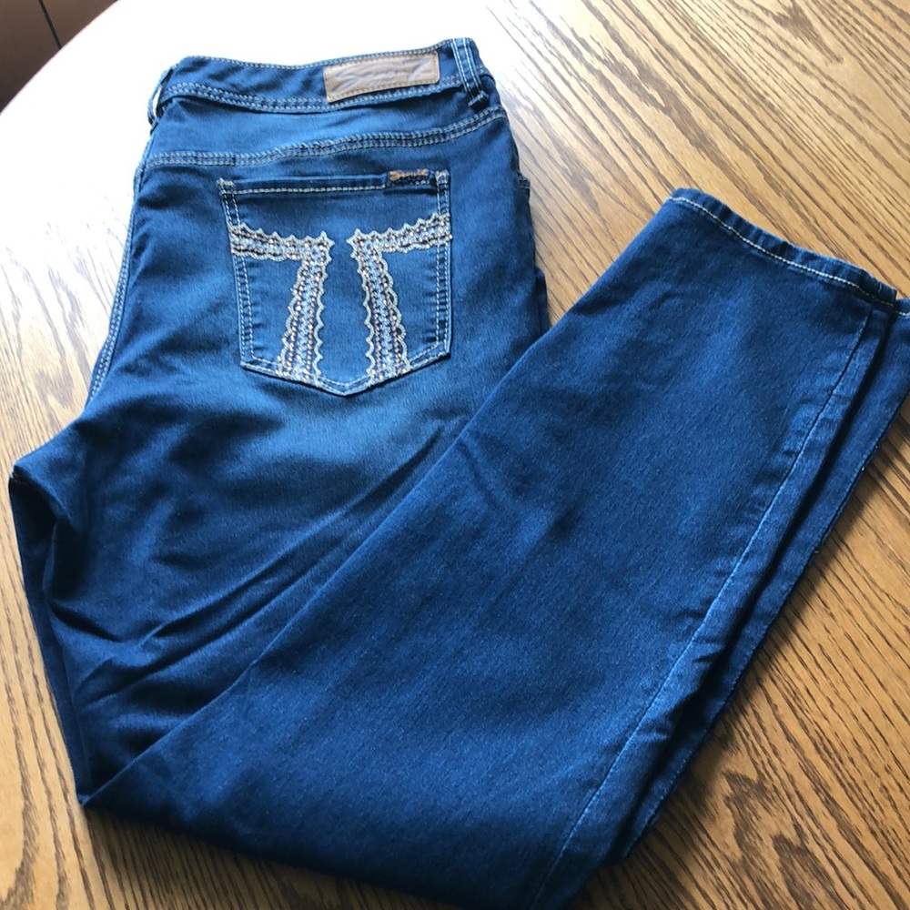 Seven7 skinny jeans